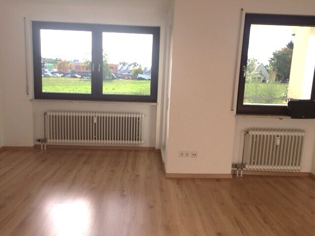 Wohnung zur Miete 630 € 2 Zimmer 61 m²<br/>Wohnfläche EG<br/>Geschoss 01.01.2025<br/>Verfügbarkeit Happurger Str. 6 Laufamholz Nürnberg 90482