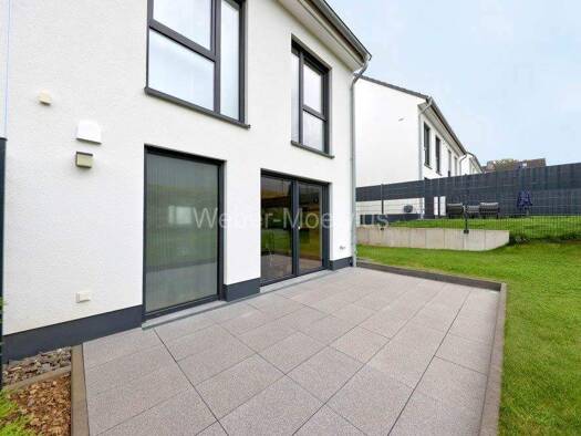 Doppelhaushälfte zur Miete 1.600 € 5 Zimmer 129 m² 280 m² Grundstück frei ab 01.07.2026 Heister Neunkirchen-Seelscheid / Heister 53819