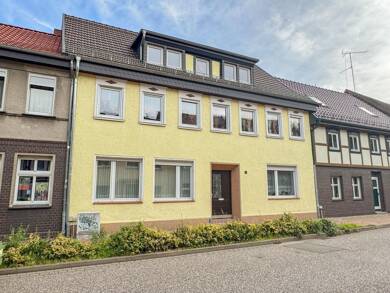 Reihenmittelhaus zum Kauf provisionsfrei 335.000 € 11 Zimmer 260 m² 1.218 m² Grundstück Sankt-Georg-Str. 61 Salzwedel Salzwedel 29410