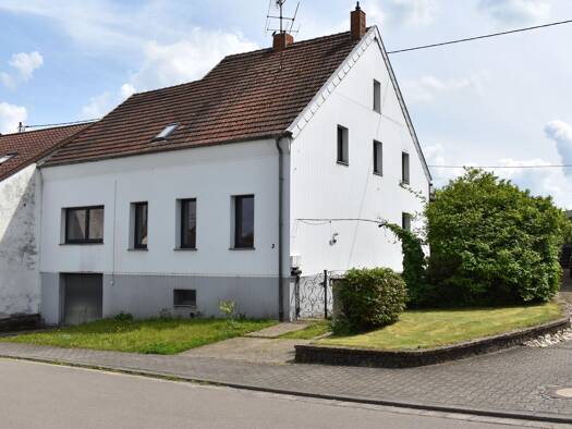Reihenendhaus zum Kauf 229.000 € 8 Zimmer 236 m² 468 m² Grundstück Winterbach St. Wendel 66606