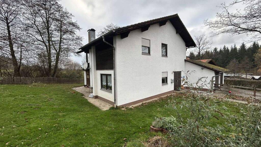 Einfamilienhaus zum Kauf 295.000 € 6 Zimmer 141 m² 737 m² Grundstück Arrach 93474