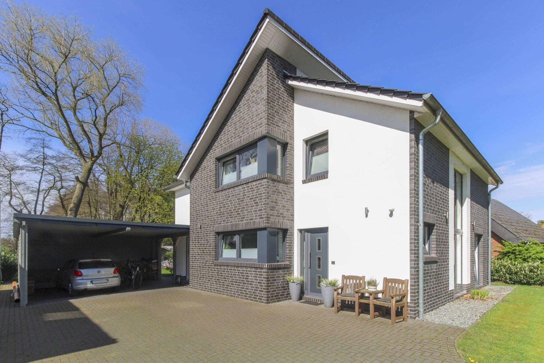 Immobilie zum Kauf als Kapitalanlage geeignet 850.000 € 5 Zimmer 154,4 m²<br/>Fläche 1.183,2 m²<br/>Grundstück Hasbergen - Neuendeel Delmenhorst 27751