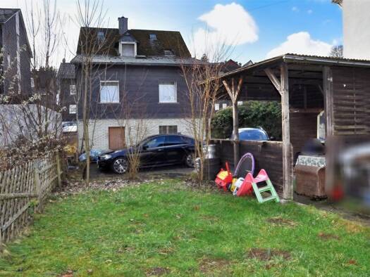 Einfamilienhaus zum Kauf 169.000 € 6 Zimmer 103 m² 382 m² Grundstück Niederschelden Siegen 57080