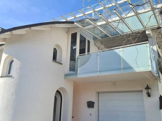 Villa zum Kauf 11 Zimmer 454 m² 958 m² Grundstück Hochstraße 36 Stockhausen Herbstein 36358