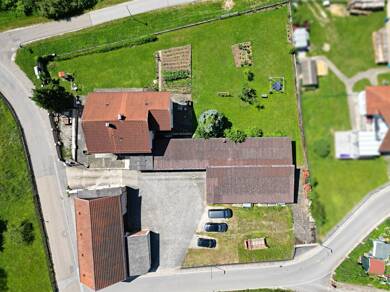 Mehrfamilienhaus zum Kauf 1.099.000 € 6 Zimmer 220 m² 2.754 m² Grundstück Undorf Nittendorf 93152