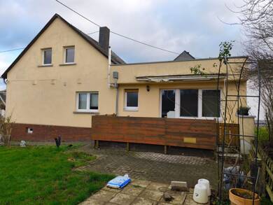 Einfamilienhaus zum Kauf 119.000 € 5 Zimmer 100 m² 256 m² Grundstück frei ab sofort Gehlweiler 55490