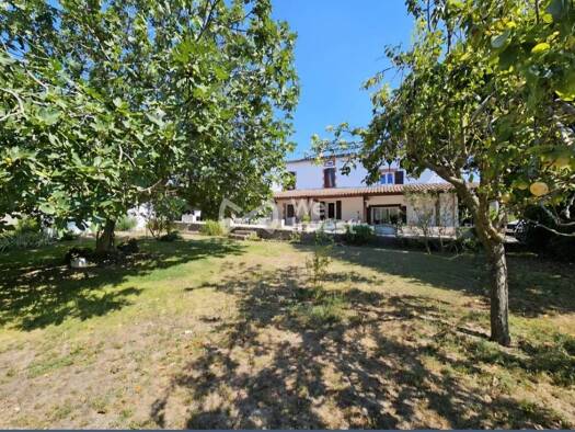 Haus zum Kauf 380.000 € 273 m² 3.000 m² Grundstück Mirepoix 09500