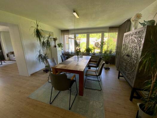 Wohnung zur Miete 1.400 € 5 Zimmer 138 m² Geschoss EG/3 frei ab 01.04.2026 Niederleuken Saarburg 54439