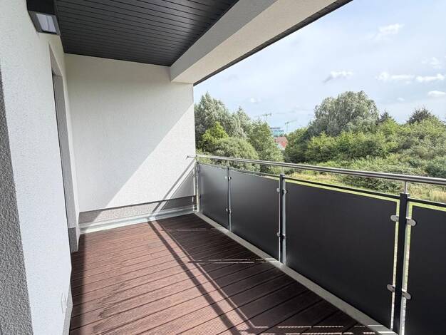 Wohnung zur Miete - Erstbezug 1.344 € 4 Zimmer 96 m² Geschoss 1/2 frei ab sofort Andershof Stralsund 18439