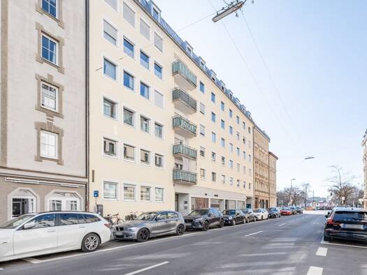 Büro zum Kauf 392,5 m² Bürofläche teilbar ab 326 m² Maxvorstadt München 80335