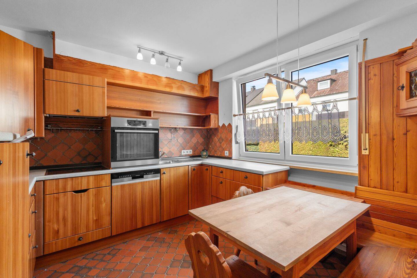 Immobilie in Donaustauf - Familienfreundliches Wohnen in Donaustauf: Reihenmittelhaus in begehrter Lage - Bild 4