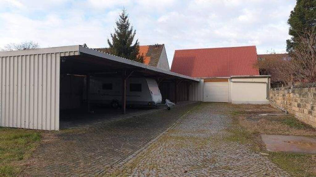 Carport zur Miete provisionsfrei 42 € Altnaundorf 26 Radebeul 01445