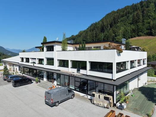 Büro zur Miete - Erstbezug 1.256 € 2 Zimmer 142,2 m² Bürofläche Itter 6305