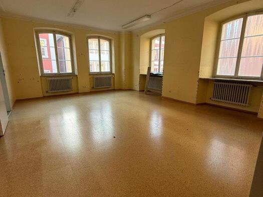 Bürogebäude zur Miete 123 m² Bürofläche Ellwangen 73479