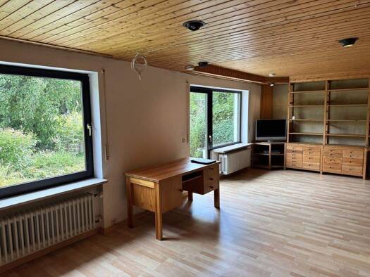 Studio zur Miete 500 € 1 Zimmer 60 m² Röttenbach 91341