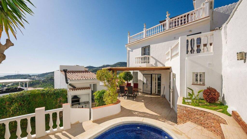 Stadthaus zum Kauf 490.000 € 6 Zimmer 181 m² 210 m² Grundstück Torrox 29770