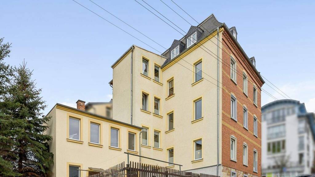 Mehrfamilienhaus zum Kauf als Kapitalanlage geeignet 190.000 € 15 Zimmer 340,8 m² 240 m² Grundstück Hohenstein-Ernstthal 09337