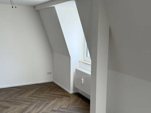 Wohnung zur Miete 1.695 € 4 Zimmer 93,3 m² frei ab 01.12.2026 Oberhausen Oberhausen 86154