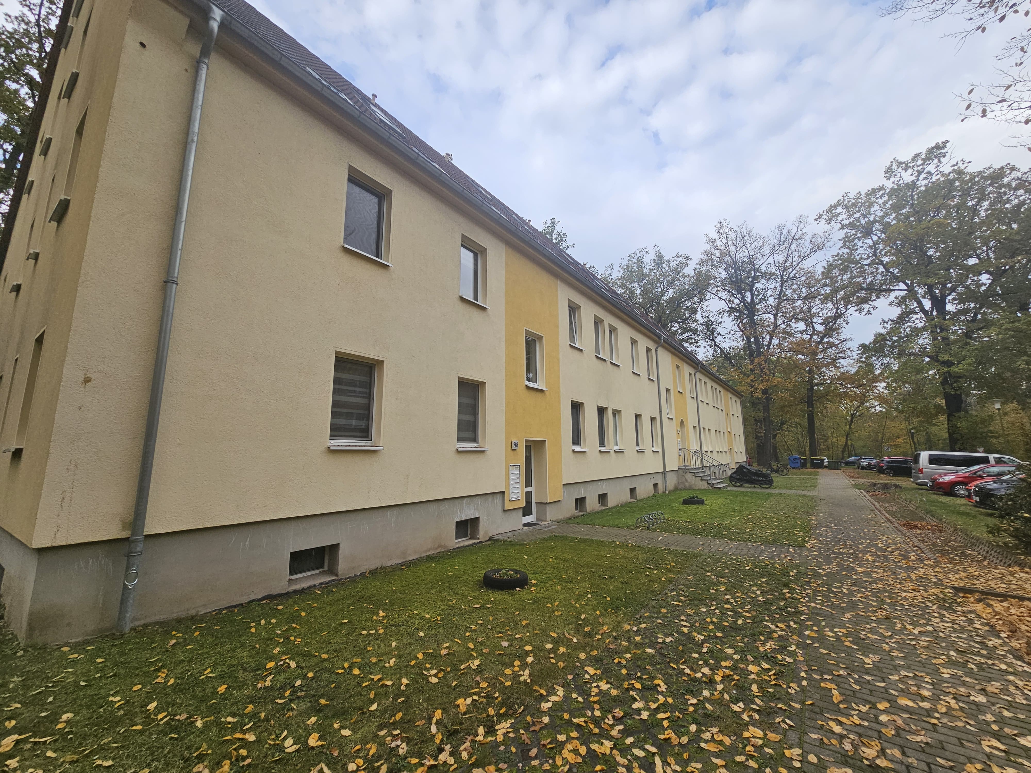 Wohnung zur Miete 550 € 2 Zimmer 76 m²<br/>Wohnfläche 1.<br/>Geschoss Bergstraße 28 Kochstedt 152 Dessau-Roßlau 06847