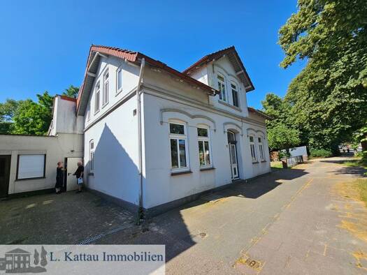 Mehrfamilienhaus zum Kauf 189.500 € 6 Zimmer 197 m² 636 m² Grundstück Lesum Nord 28717