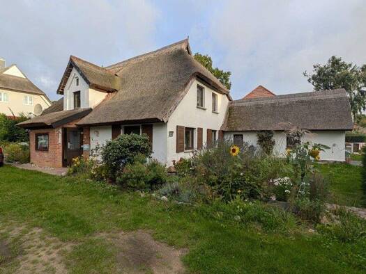 Einfamilienhaus zum Kauf 699.000 € 8 Zimmer 230 m² 544 m² Grundstück Niehagen Ahrenshoop 18347