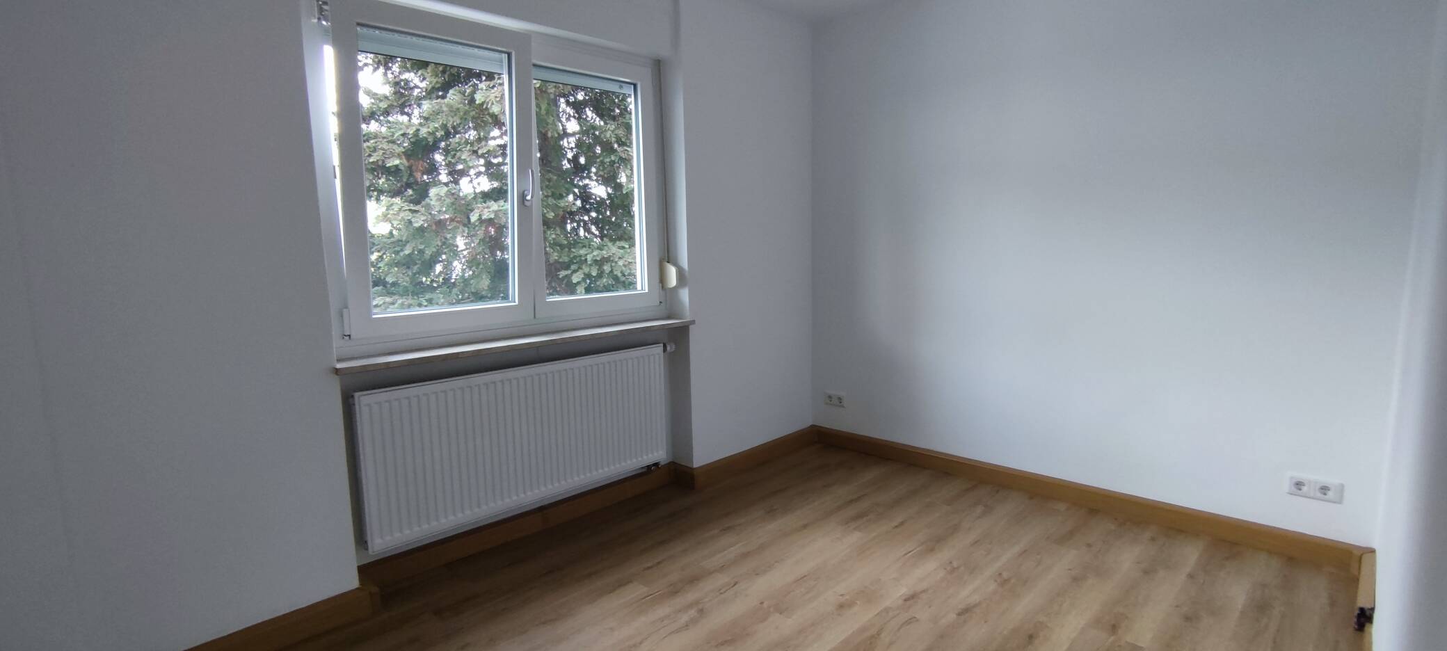 N-citynahe Lage, top renovierte, gut geschnittene 3-ZW mit Balkon – Nürnberg – Vorschaubild 7