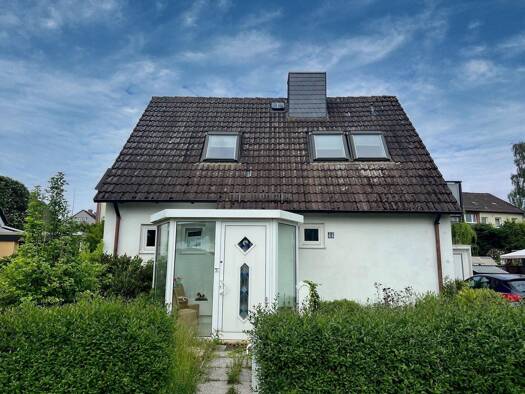Einfamilienhaus zum Kauf 259.000 € 4 Zimmer 89,9 m² 587 m² Grundstück Eutin 23701