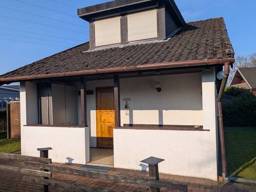 Haus zum Kauf 55.000 € 3 Zimmer 35 m² 365 m² Grundstück Grabstede Zetel 26340