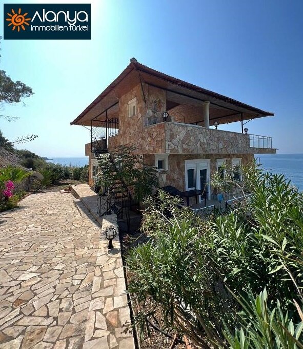 Villa zum Kauf provisionsfrei 995.000 € 6 Zimmer 330 m²<br/>Wohnfläche 625 m²<br/>Grundstück Yesilöz Alanya