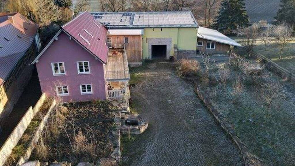 Haus zum Kauf 750.000 € 9 Zimmer 309 m² 6.261 m² Grundstück frei ab 01.08.2026 Auerstedt Bad Sulza 99518