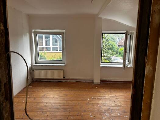Wohnung zur Miete 1.100 € 3,5 Zimmer 100 m² Geschoss 1/1 frei ab 01.10.2026 Zarpen 23619