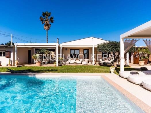 Villa zum Kauf 450.000 € 2 Zimmer 110 m² 1.000 m² Grundstück frei ab sofort Via Francesco de Pineto Siracusa 96100