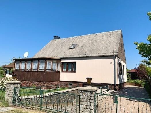 Einfamilienhaus zum Kauf 158.000 € 8 Zimmer 158,9 m² 780 m² Grundstück Reichenbach 08468