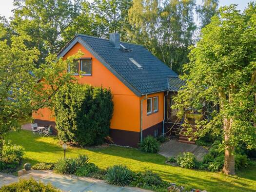 Einfamilienhaus zum Kauf 399.000 € 5 Zimmer 174,4 m² 1.540 m² Grundstück Beeskow Beeskow 15848