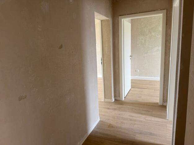 Wohnung zur Miete 415 € 3 Zimmer 61,1 m² 3. Geschoss frei ab sofort Rosenstraße 3 Eisenhüttenstadt Eisenhüttenstadt 15890