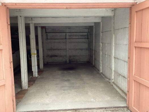 Garage zur Miete provisionsfrei 73 € Liliengasse 8 Wilsdruffer Vorstadt/Seevorstadt-West Dresden 01067