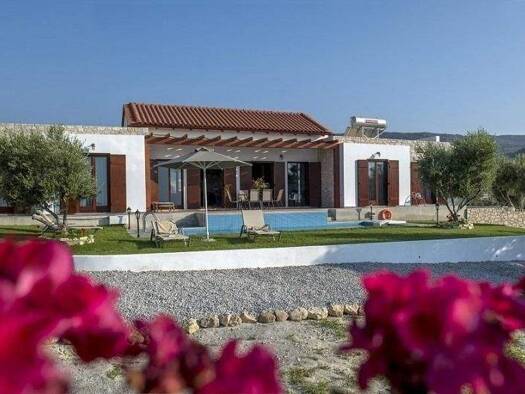 Haus zum Kauf 597.500 € 5 Zimmer 141 m² 1.661 m² Grundstück Kreta Municipality of Rethymnon 741 50