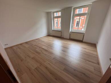 Wohnung zur Miete 284 € 2 Zimmer 56,7 m² 1. Geschoss frei ab sofort Werdau Werdau 08412