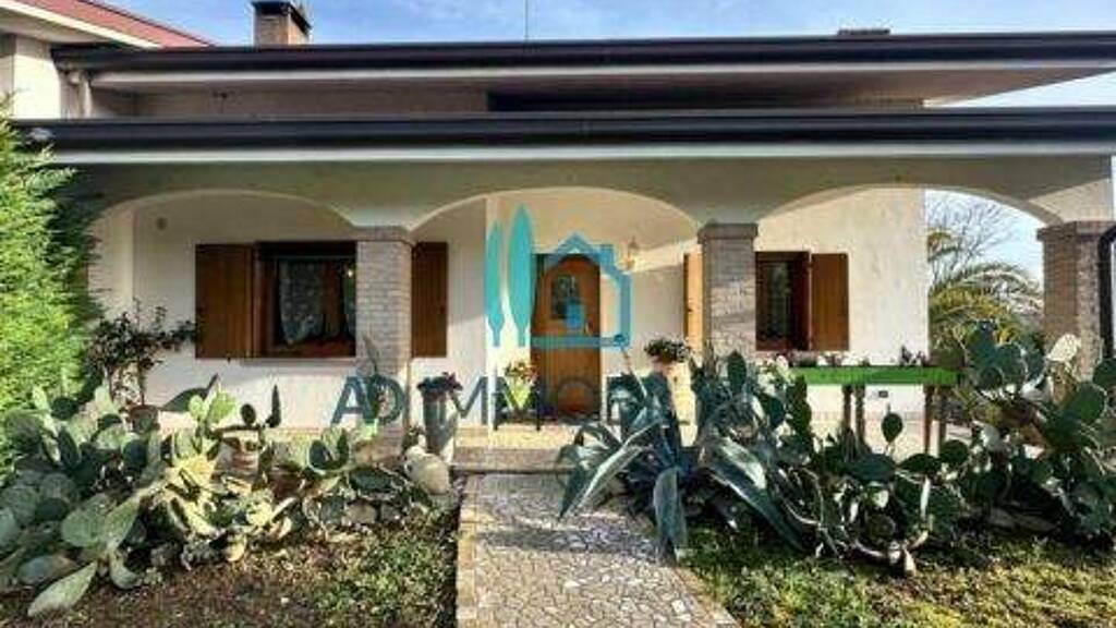 Villa zum Kauf 280.000 € 5 Zimmer 190 m² 2.000 m² Grundstück Palazzolo Dello Stella 33056