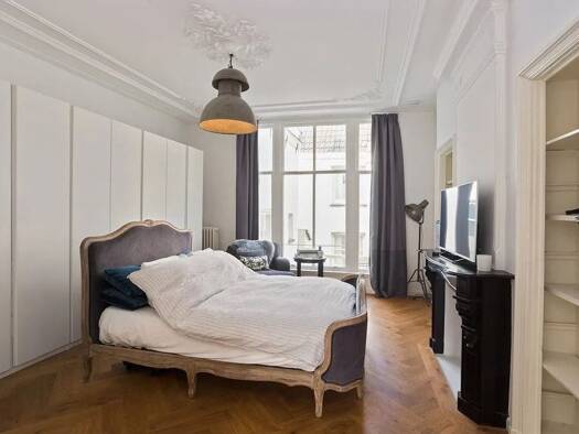 Wohnung zur Miete 877 € 1 Zimmer 46 m² Geschoss 3/5 frei ab 16.07.2026 Venusberg Bonn 53127