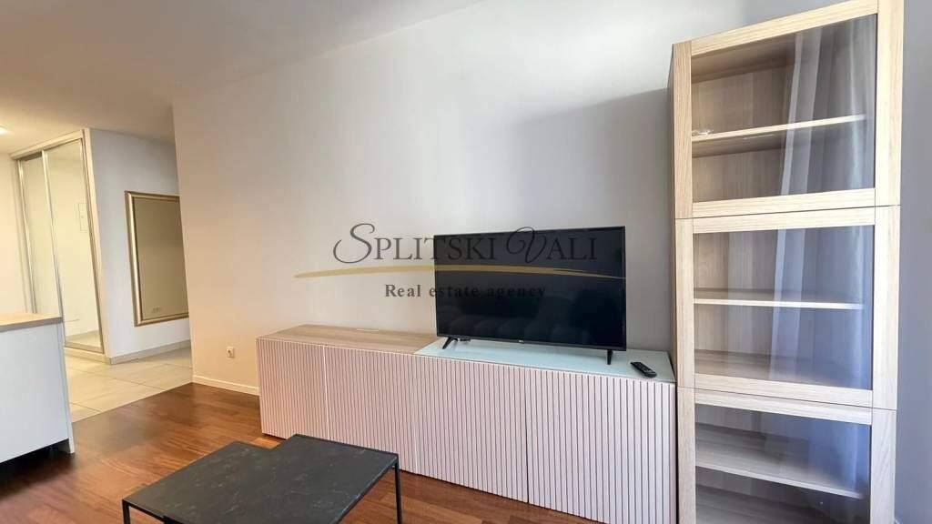 Studio zum Kauf 850 € 1 Zimmer 60 m² 3. Geschoss Split