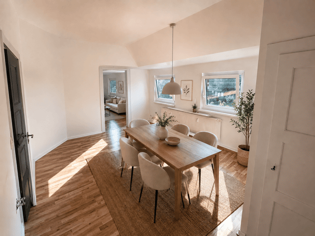Wohnung zur Miete 315 € 2 Zimmer 54,7 m² Auerbach 09392