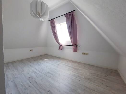 Wohnung zur Miete 360 € 2,5 Zimmer 31 m² 2. Geschoss Stedesand 25920