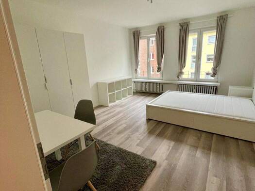 Studio zum Kauf provisionsfrei 199.990 € 1 Zimmer 31,5 m² 3. Geschoss Kaiserswerther Straße 33 Pempelfort Düsseldorf 40477