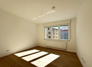 Wohnung zur Miete 1.050 € 3 Zimmer 88 m² frei ab sofort Innenstadt Gießen 35390