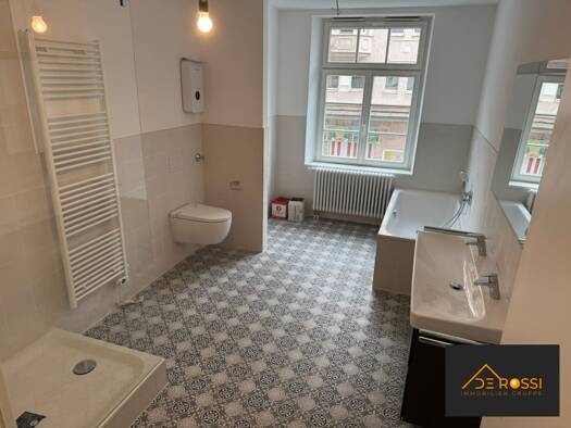 Wohnung zur Miete 1.570 € 4 Zimmer 132 m² 1. Geschoss Lichtenhof Nürnberg 90459