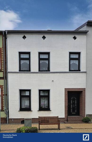 Reihenmittelhaus zum Kauf 245.000 € 4 Zimmer 120 m² 344 m² Grundstück Tessin 18195