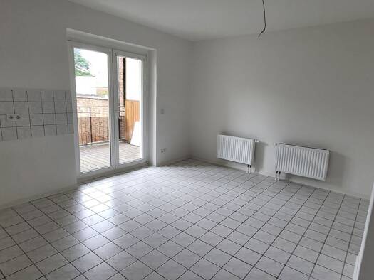 Wohnung zur Miete 520 € 3 Zimmer 86 m² Geschoss 1/3 frei ab 01.11.2026 Oststraße 6 Reichenbach Reichenbach 08468