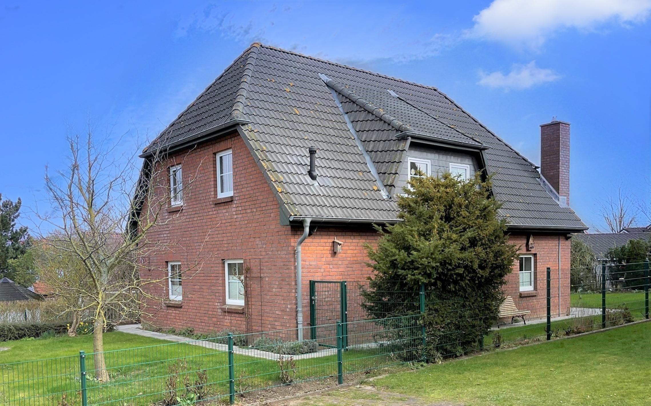 Einfamilienhaus zum Kauf 455.000 € 5 Zimmer 124,5 m²<br/>Wohnfläche 447 m²<br/>Grundstück Heiligenhafen 23774