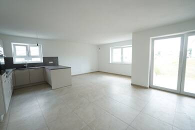 Wohnung zur Miete - Erstbezug 1.070 € 4 Zimmer 113,5 m² frei ab sofort Wallhausen Wallhausen 74599